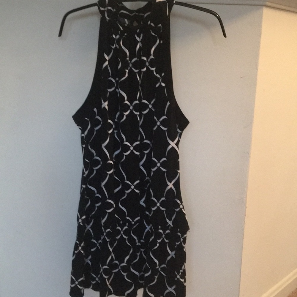 White House Black Market Top